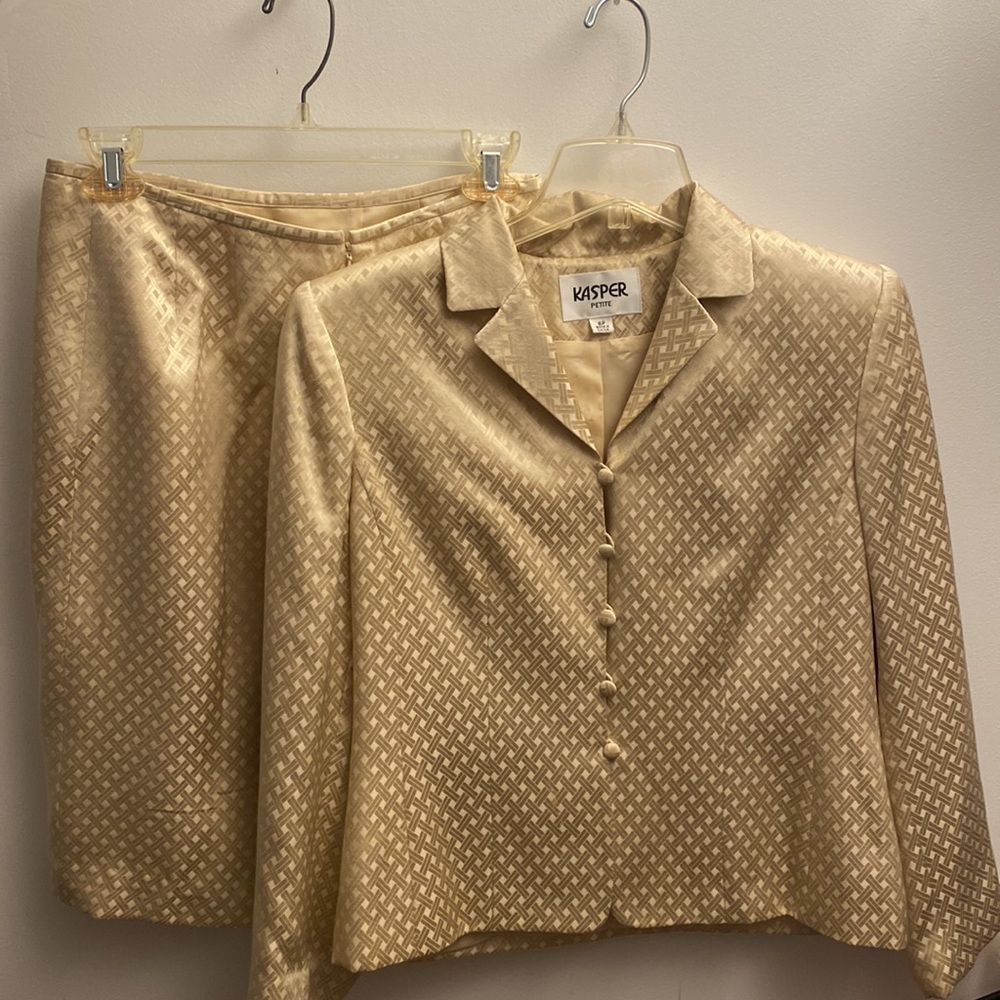 Vintage Light Gold Blazer and Skirt Suit Set